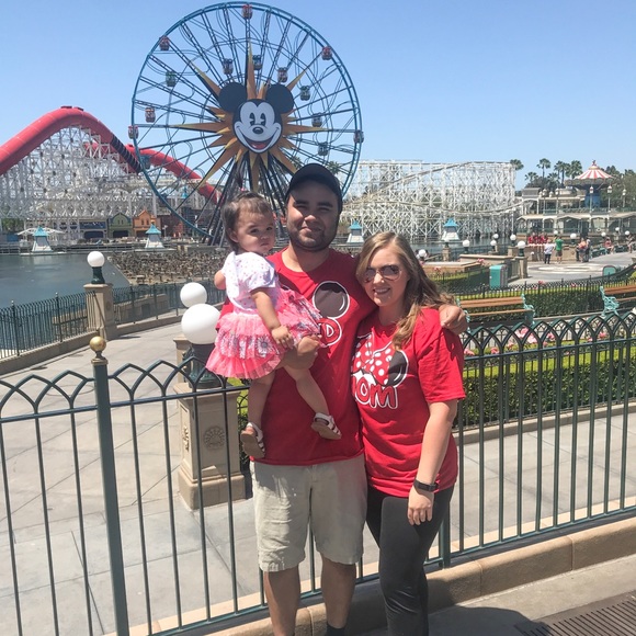 Meet your Posher, Brittaney - Picture 3 of 4